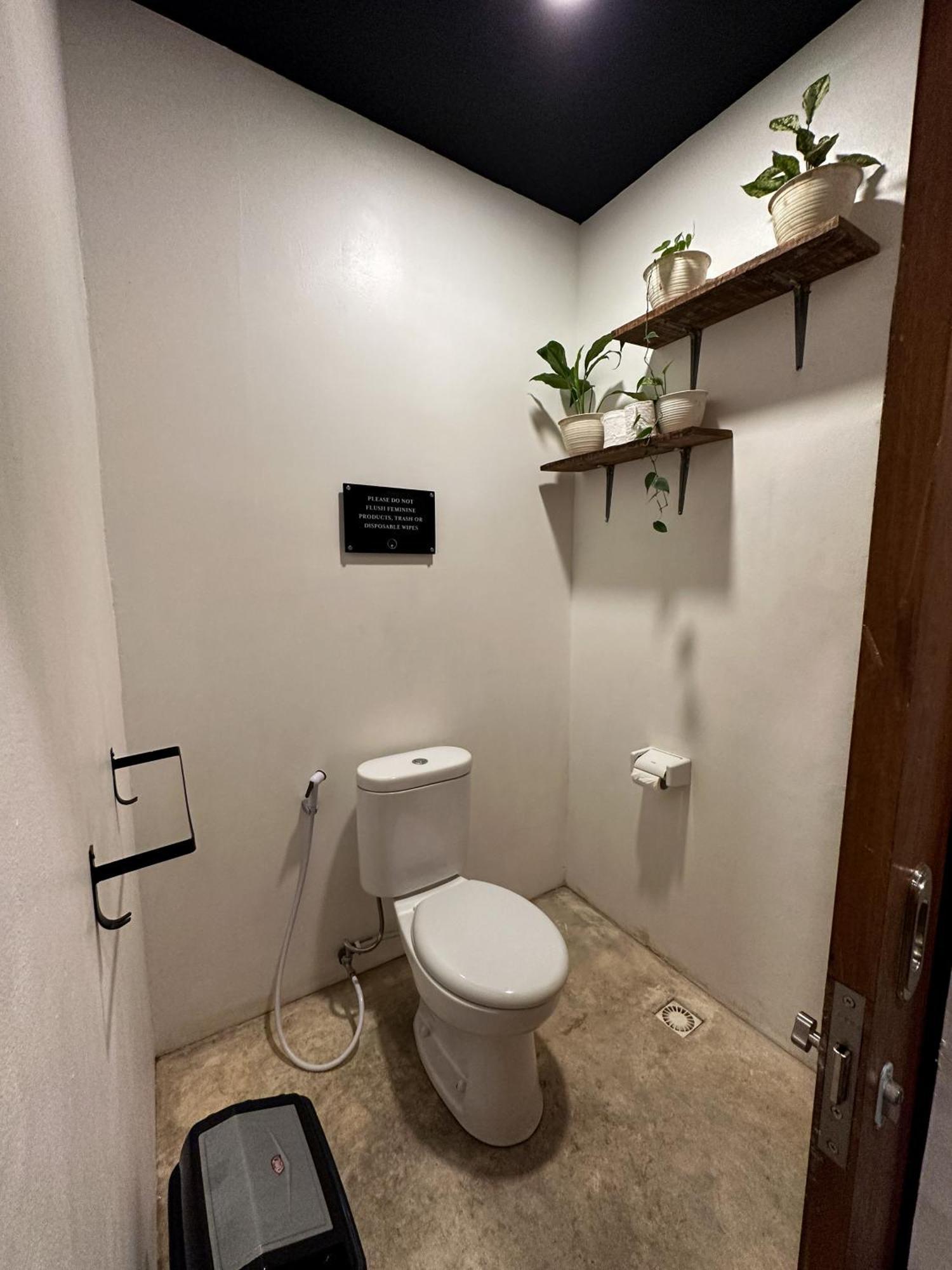 The Farm Hostel Canggu Екстериор снимка